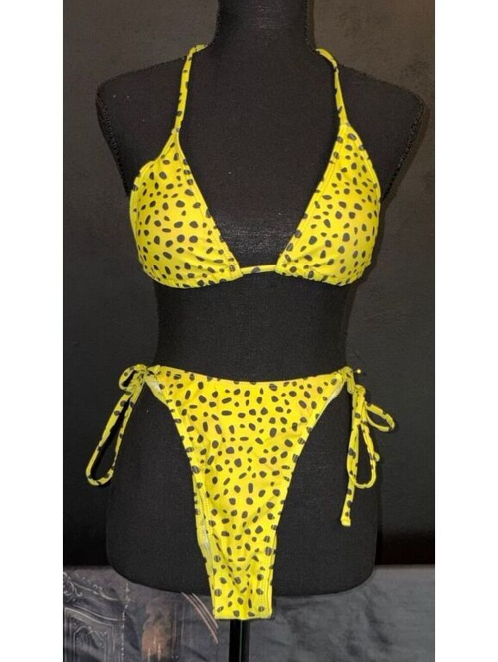 NWOT Bikini Set, Size XS - Picture 3 of 9